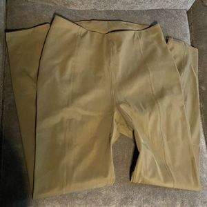 Lululemon Here to There pants / leggings size 8